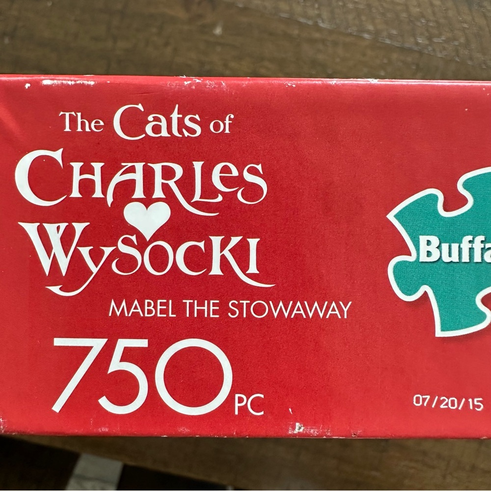The Cats of Charles Wysocki Puzzle - 750 Pieces -Mabel the Stowaway - Picture 3 of 6